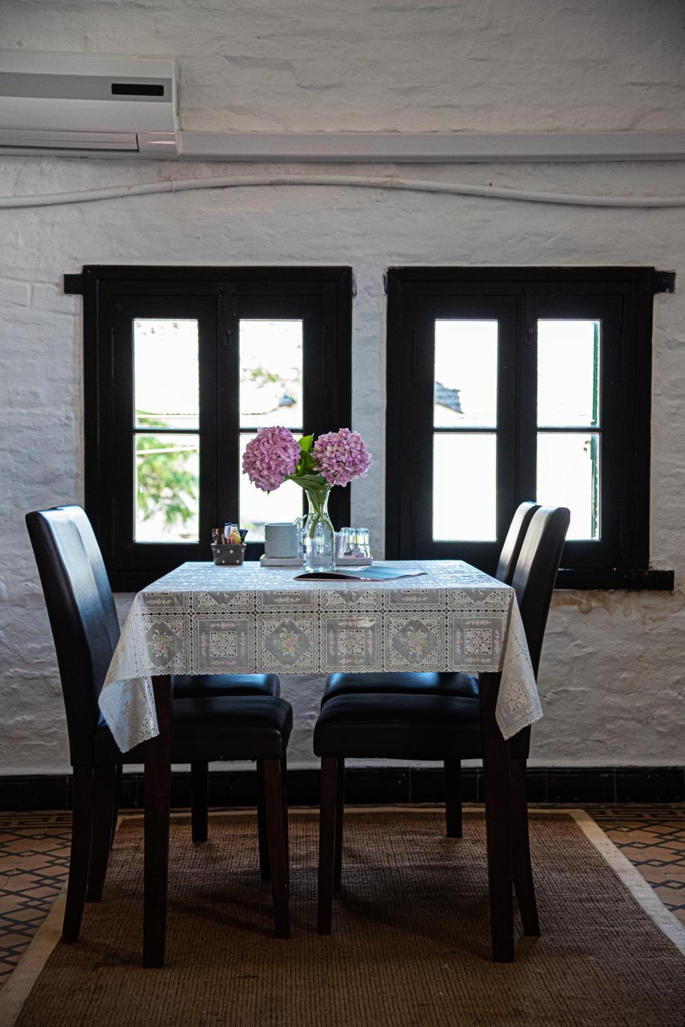 Santoral Restaurante Y Posada Pet Friendly Atlántida Eksteriør billede